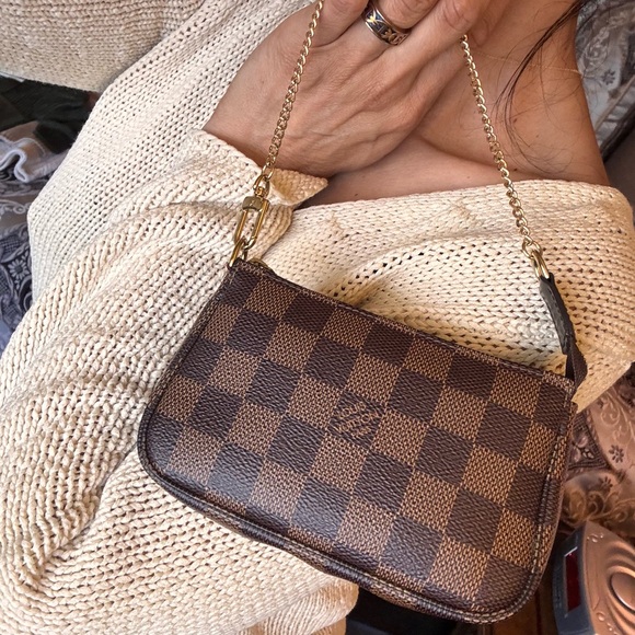 Flower base - Picture 4 of 4